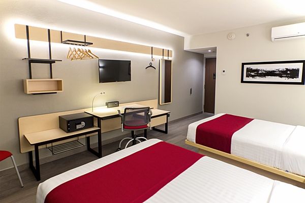 ซิตี้ เอ็กซ์เพรส พลัส กังกุน ไอโรปวยร์โต ริเวียรา Hotel แคนคูน ภายนอก รูปภาพ
